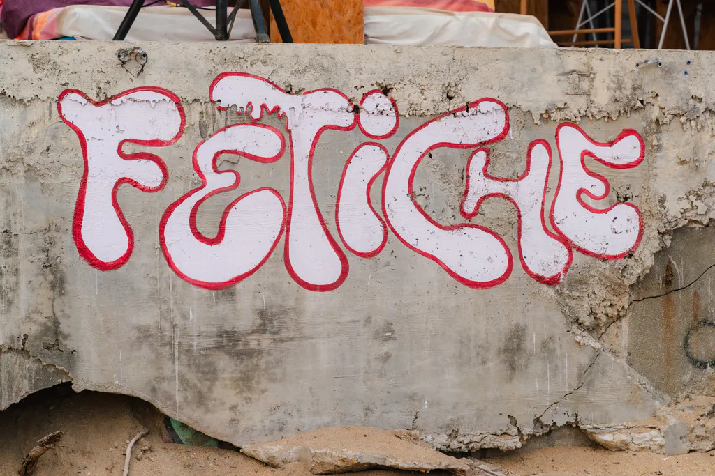 <span class="hpt_headertitle">Fetiche</span>